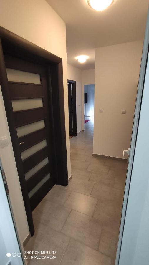 Apartmani Gavran Pirovac Exterior photo