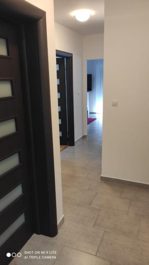 Apartmani Gavran Pirovac Exterior photo